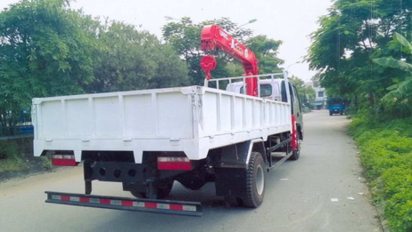 Xe tải cẩu Jac 8.3 tấn