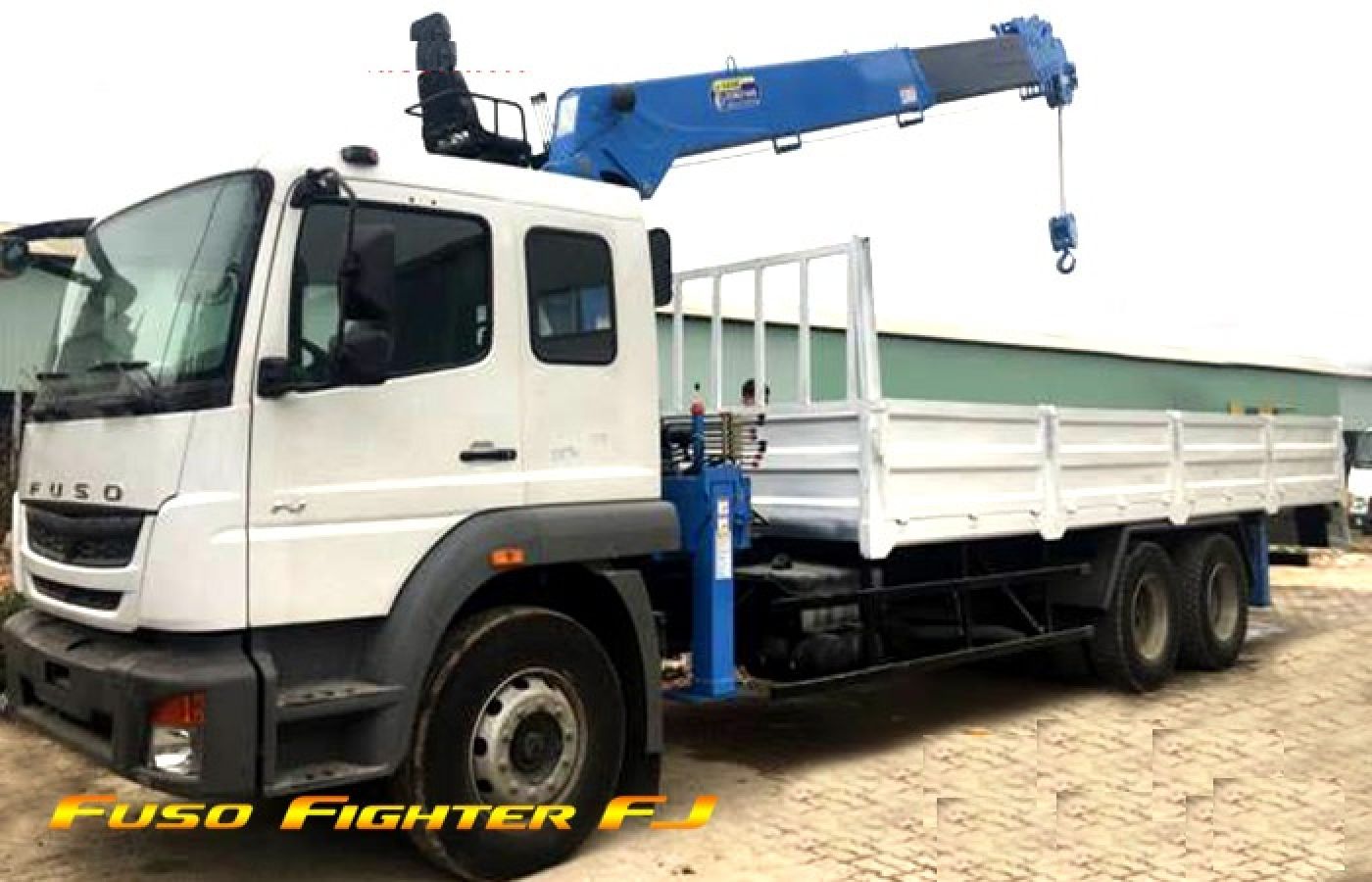 Xe tải cẩu Fuso 12 tấn