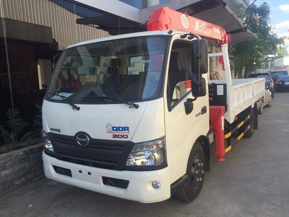 Xe tải Hino WU352L tải trọng 3.5 tấn gắn cẩu