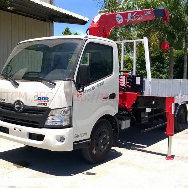 Xe tải Hino WU352L tải trọng 3.5 tấn gắn cẩu