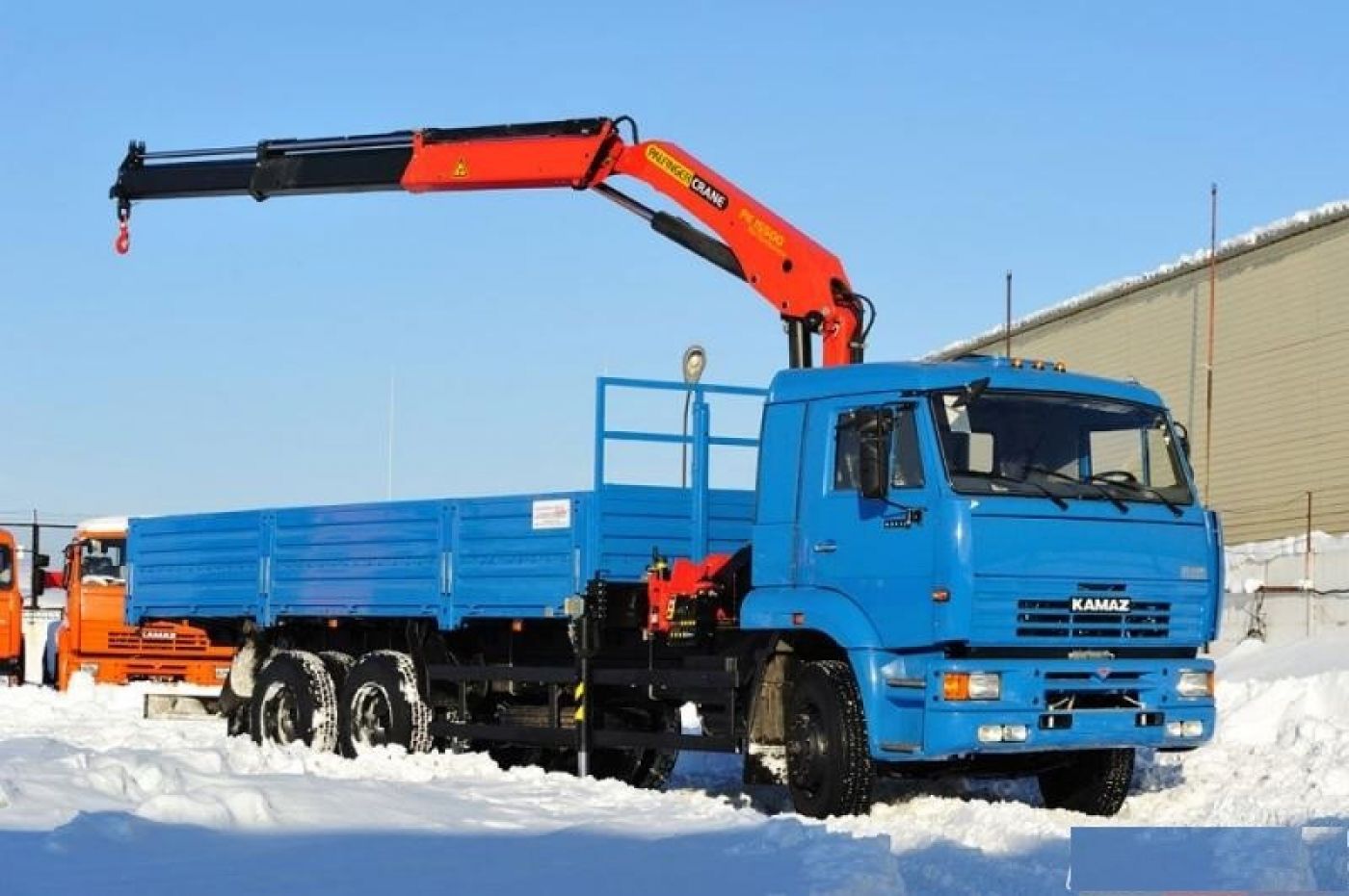 Xe tải cẩu Kamaz 13.2 tấn